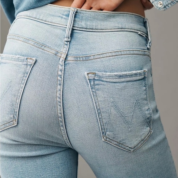 MOTHER The Insider Crop Step Fray in Limited Edition Light Wash size 30 - Picture 4 of 13